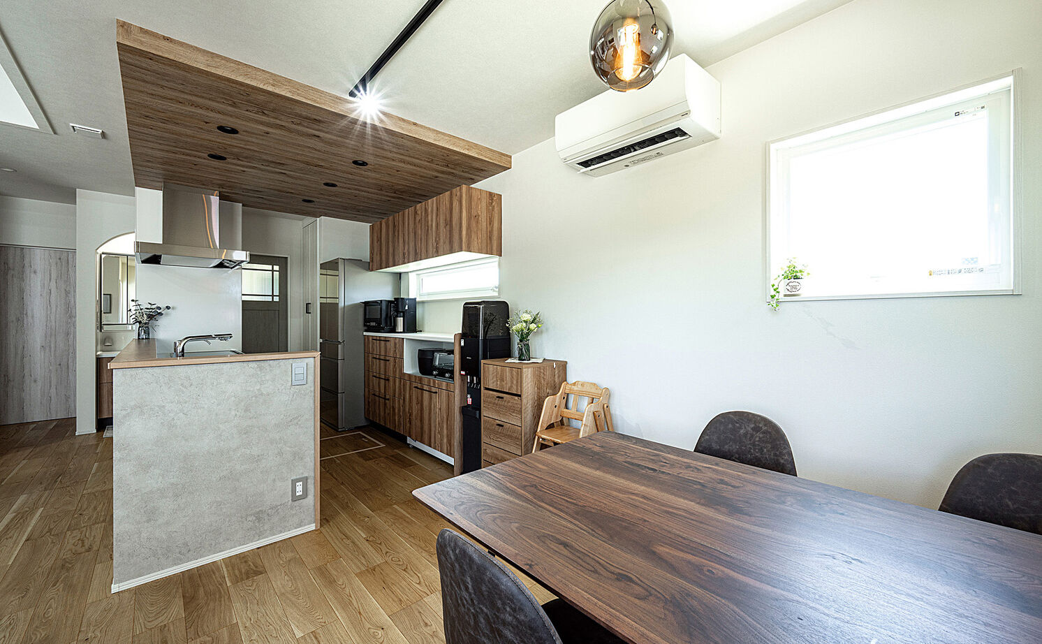 辰巳住宅 【３LDK＋畳スペース＋ウッドデッキ】収納と動線が暮らしを変える家の建築実例画像9