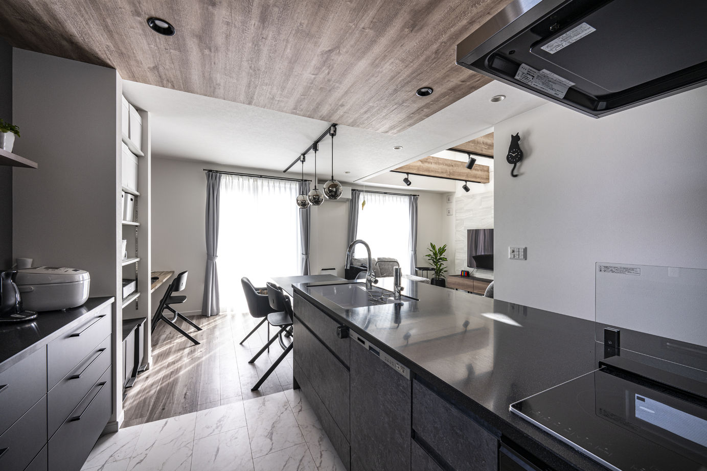 辰巳住宅 「キッズスペース＆ゲームルーム」暮らしを楽しむ家の建築実例画像6