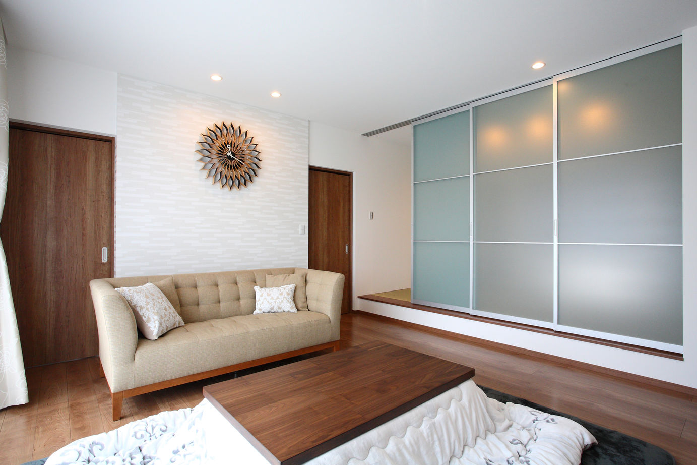 パナソニックビルダーズグループ　芙蓉ホーム 【2000万円台/54.8坪/セカンドリビング/2階建て/2世帯住宅/小上がり和室/フルオープン引戸】の建築実例画像4