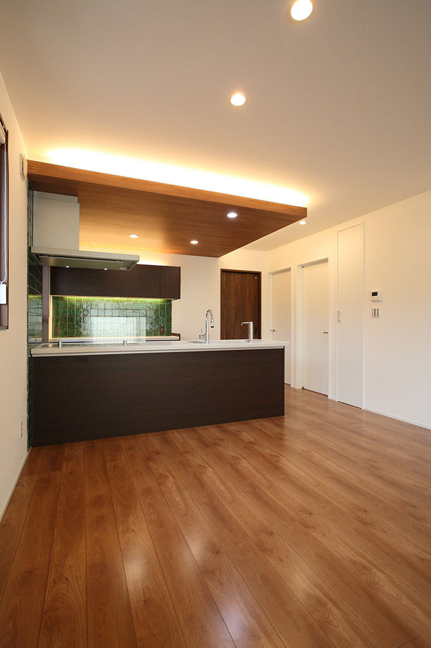 パナソニックビルダーズグループ　芙蓉ホーム 【2500万円台/2階建て/52.2坪/2世帯住宅/畳スペース/ペニンシュラキッチン】の建築実例画像8