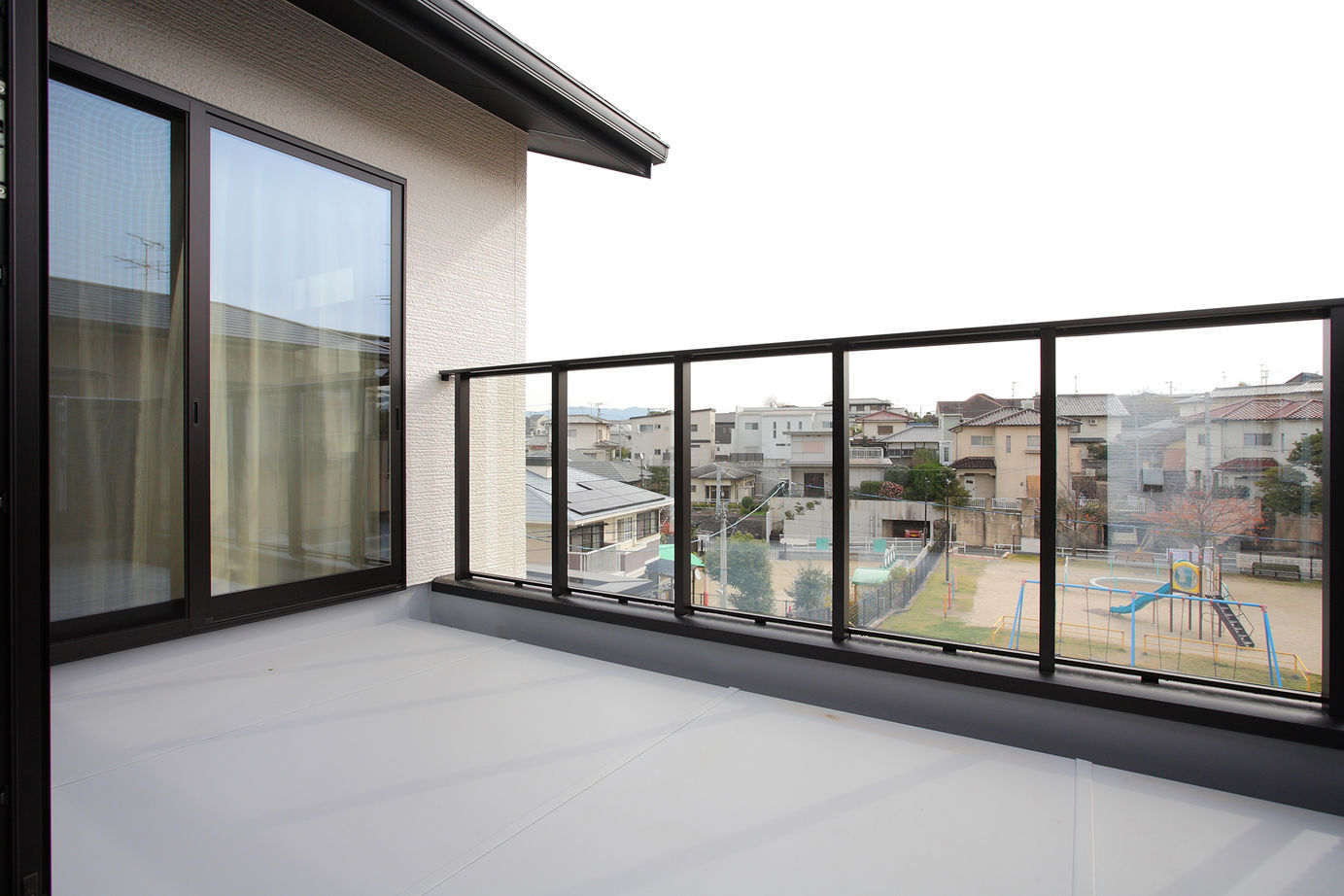 パナソニックビルダーズグループ　芙蓉ホーム 【2500万円台/2階建て/52.2坪/2世帯住宅/畳スペース/ペニンシュラキッチン】の建築実例画像10