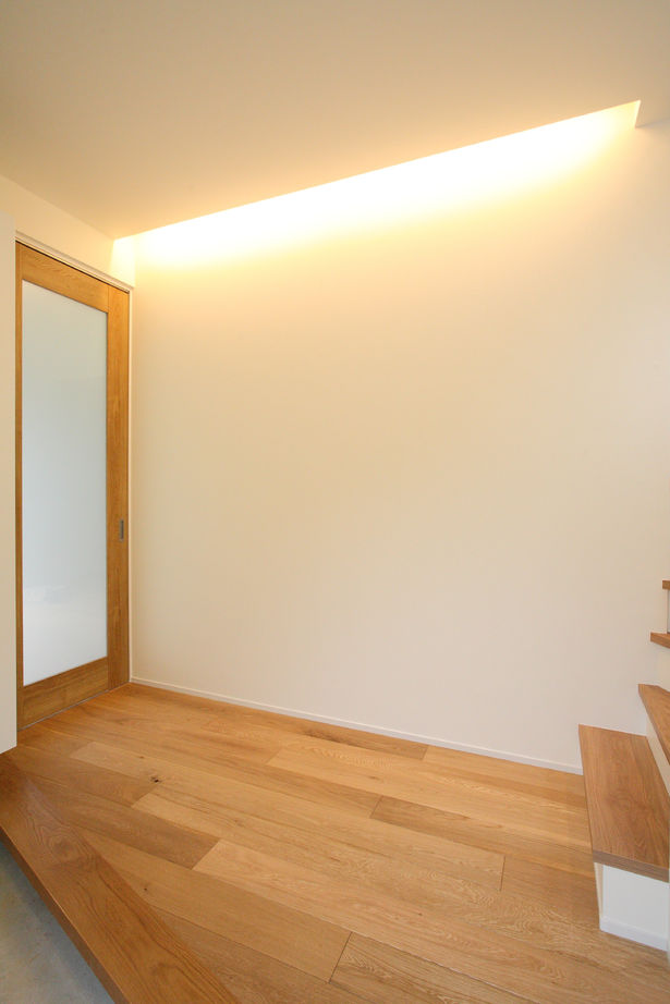 パナソニックビルダーズグループ　芙蓉ホーム 【2000万円以内/4LDK＋インナーテラス/LDK+挽き板フロア/吹抜/モダンデザイン/土間床】の建築実例画像5