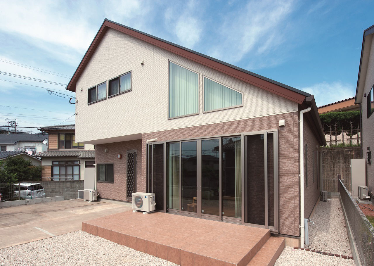 パナソニックビルダーズグループ　芙蓉ホーム 【1000万円台/37.9坪/LDK30帖+小上り和室6帖/LDK挽き板フロア/勾配天井】の建築実例画像7