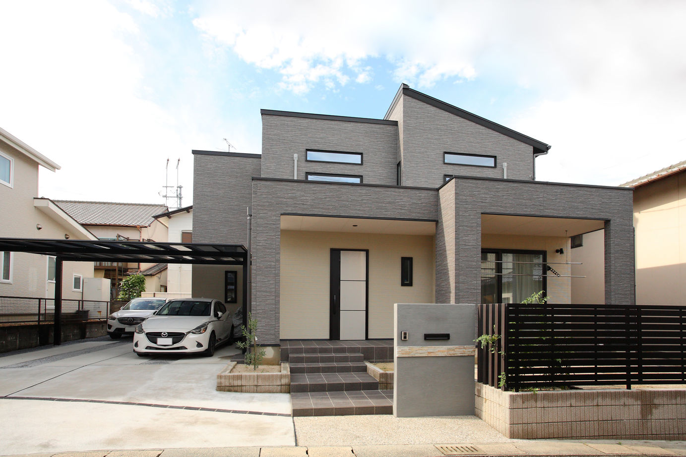 パナソニックビルダーズグループ　芙蓉ホーム デザインも機能性も耐震も、全て叶えたこだわり満載な家の建築実例画像1