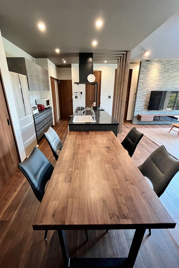 ロイヤルウッド 【40坪×平屋×ロフト｜間取り有】20年先の家族にも似合う、モダンな平屋。スキップフロアで収納力と遊び心の建築実例画像10