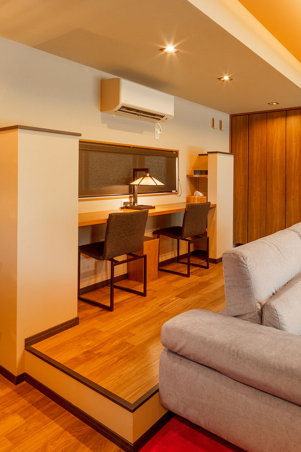 ロイヤルウッド 【38坪×平屋×非日常】家に帰るのが「旅」になる。水平ラインが際立つ平屋で、日常を離れてスイッチオフの建築実例画像6