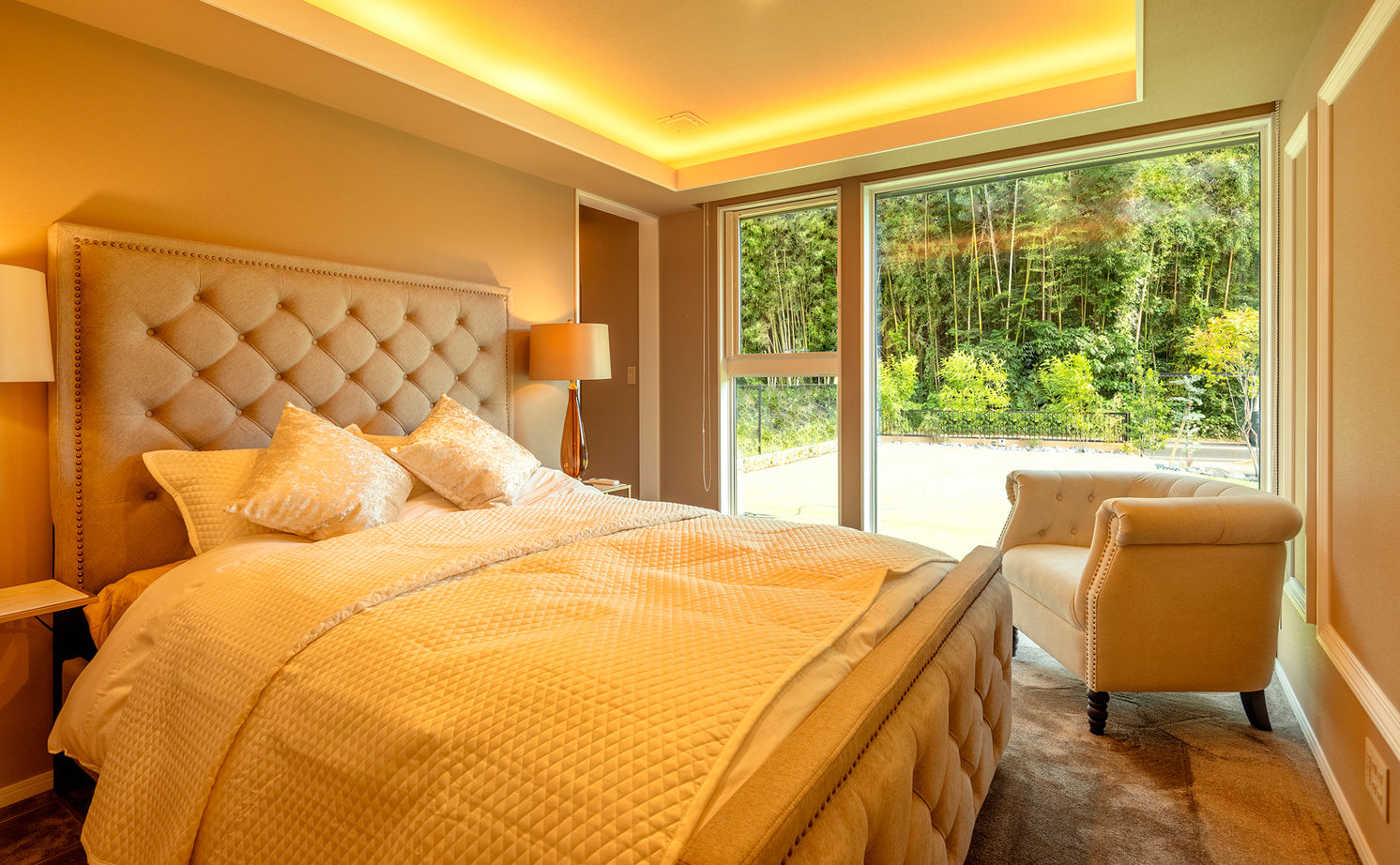 ロイヤルウッド 【38坪×平屋×非日常】家に帰るのが「旅」になる。水平ラインが際立つ平屋で、日常を離れてスイッチオフの建築実例画像14