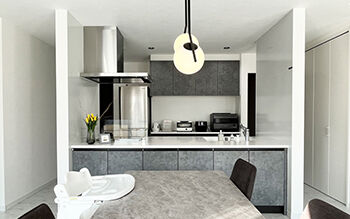 ロイヤルウッド 【44坪×ホテルライク】地震に強くてかっこいい家。コストバランスを考えた提案に心から満足できた家づくりの建築実例画像5