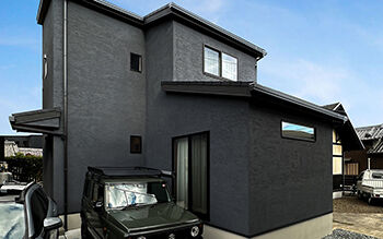 ロイヤルウッド 【31坪×ヴィンテージデザイン】土地の魅力を最大化する設計力で、自分らしい空間を実現の建築実例画像1