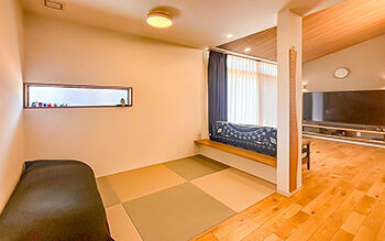 ロイヤルウッド 【30坪×平屋×土間収納】便利な回遊動線で趣味も普段の暮らしも満喫！太陽光発電のおかげで家計も大助かりの建築実例画像7