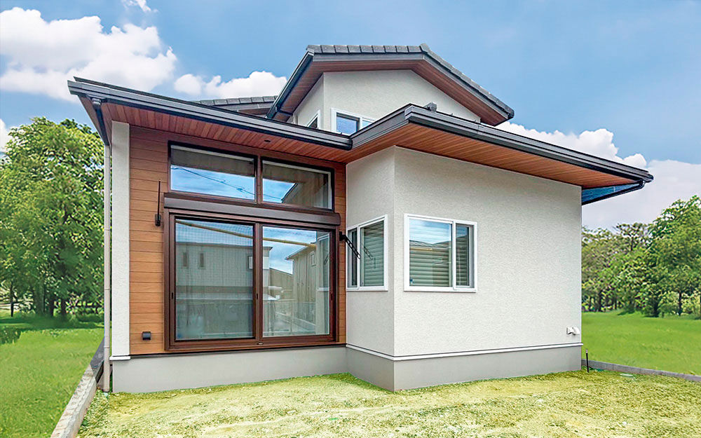 ロイヤルウッド 【37坪×無垢床×ナチュラル】光と風と木に包まれた心地いい家。ニッチや室内窓などナチュラルな造作も満喫の建築実例画像1