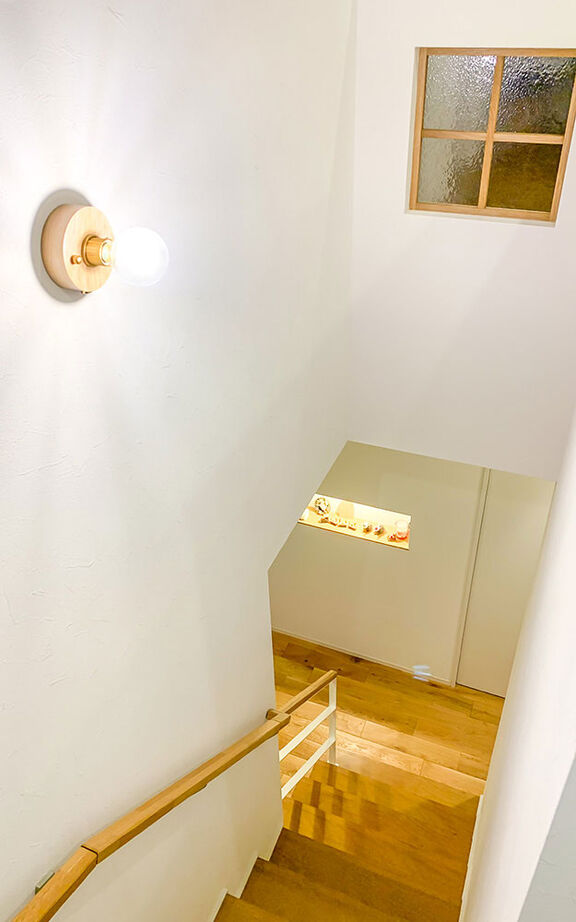 ロイヤルウッド 【37坪×無垢床×ナチュラル】光と風と木に包まれた心地いい家。ニッチや室内窓などナチュラルな造作も満喫の建築実例画像9