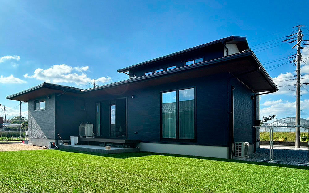 ロイヤルウッド 【34坪×ペット仕様×平屋風】梁やキャットウォークに猫たちもご機嫌。スキップフロアで変化を楽しむ半平屋の建築実例画像8