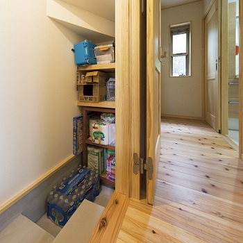 間中工務店 【2000万円台】女性目線の細やかな提案が決め手。健康にこだわった無垢材に包まれた心地いい家の建築実例画像8