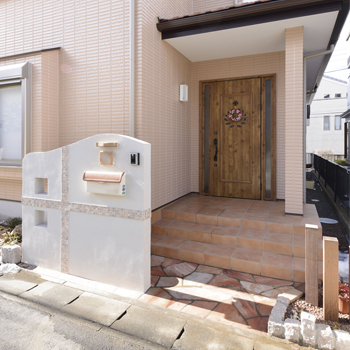 間中工務店 【2000万円台・間取図有】今の「不満」をじっくり聞いてプランに反映。ムダを感じず、使いやすい。快適で過ごしやすい住まいの建築実例画像7