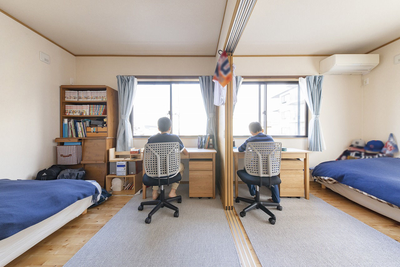 間中工務店 考え抜かれた動線が暮らしを快適にする！随所に配した無垢材が心地よく、機能的で家事ラクな住まいの建築実例画像8