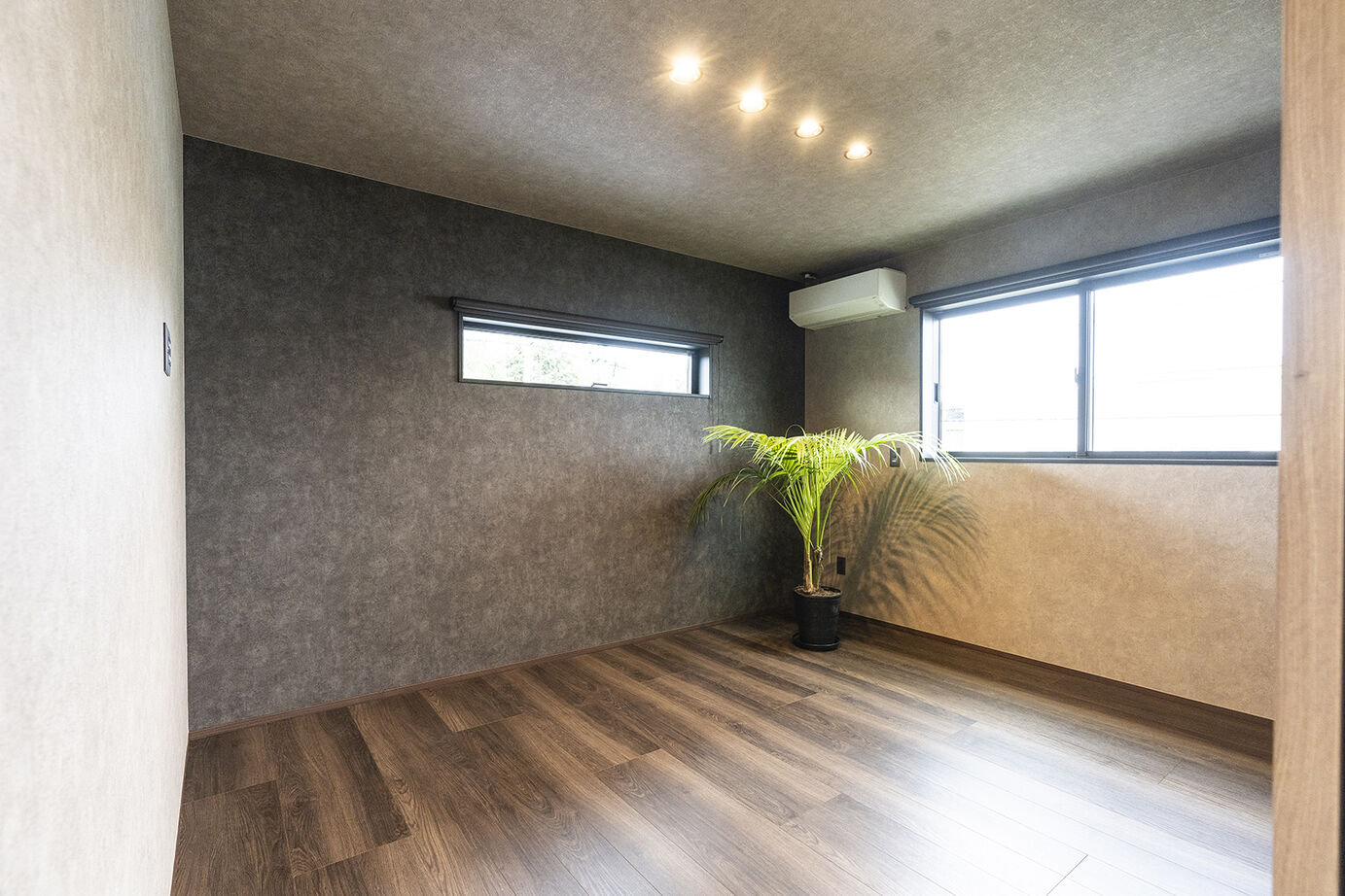 アントール 【3000万円～3499万円／ビルトインガレージ／間取図】心地よいデザインの住まいで、趣味をとことん楽しむの建築実例画像11