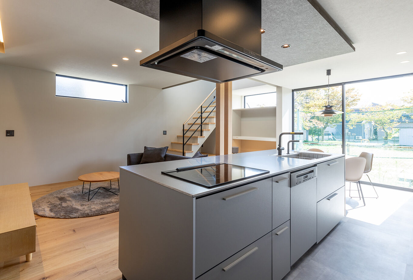 アントール 【2500万円～2999万円／趣味／間取図】ホームシアターで映画を楽しむ！ホテルライクなデザインの住まいの建築実例画像6