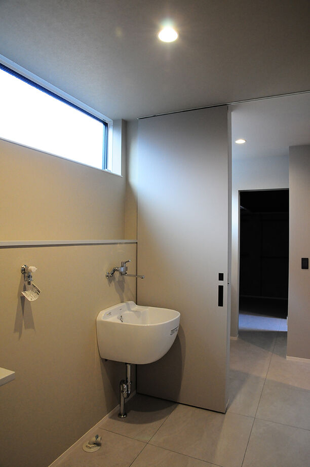 アントール 【2500万円～2999万円／趣味／間取図】ホームシアターで映画を楽しむ！ホテルライクなデザインの住まいの建築実例画像17