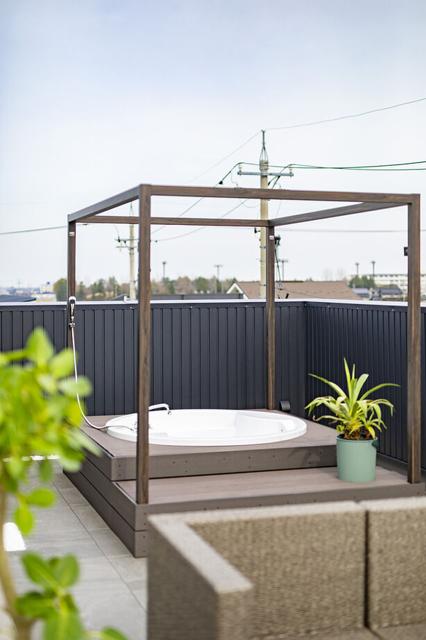 アントール 【3000万円～3499万円／屋上／収納充実】ジェットバスやBBQなど、暮らしに楽しみをプラスする屋上のある家の建築実例画像4