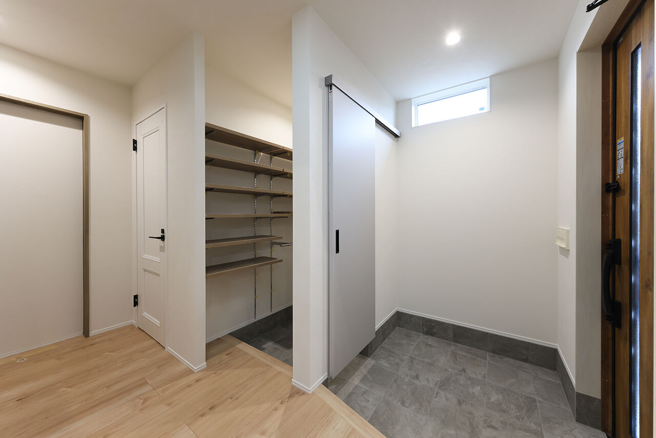 アントール 【2500万円～2999万円／家事動線／収納充実】温かみのあるデザインと効率的な動線で快適な住まいをの建築実例画像10