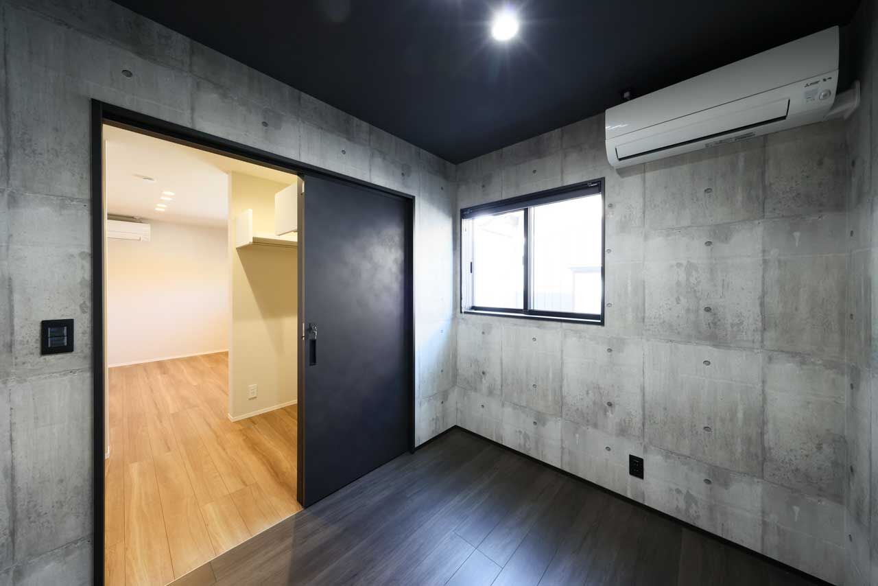 アントール 【2000万円～2499万円／4LDK+フリースペース／家事動線／間取り図】家族が集うシンプルで心地よい住まいの建築実例画像8