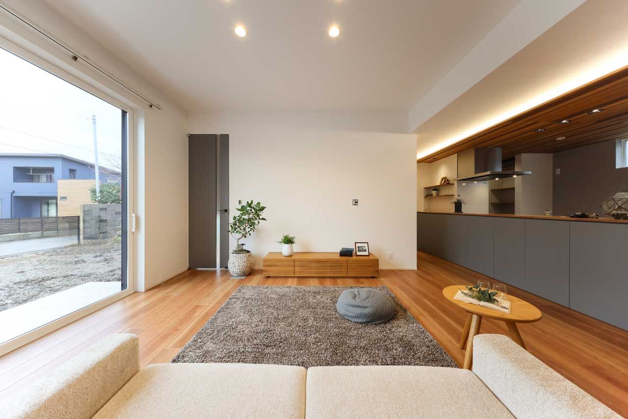 アントール 【2500万円～2999万円／家事動線／土間／間取り図】自然光がたっぷりと注ぎ込む居心地の良い住まいの建築実例画像1