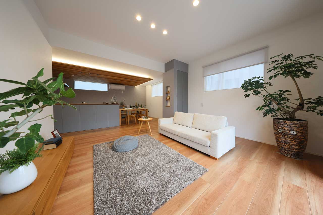 アントール 【2500万円～2999万円／家事動線／土間／間取り図】自然光がたっぷりと注ぎ込む居心地の良い住まいの建築実例画像2