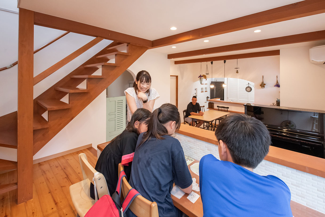 木のすまい工房 【2000万円台｜30坪｜スキップフロア】自分たちの想いを散りばめた、約30坪の家＜間取り図有＞の建築実例画像5