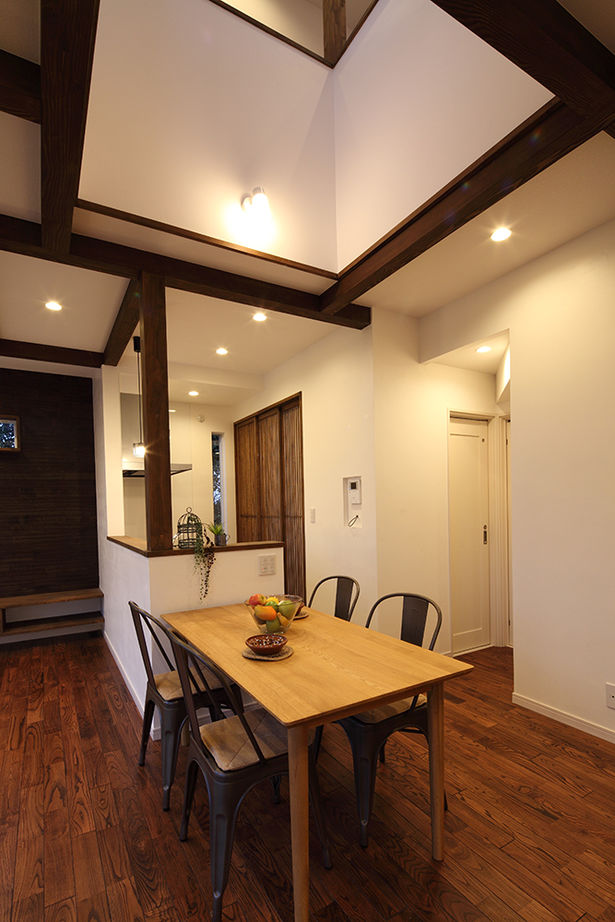 木のすまい工房 【2000万円台｜30坪｜和モダン】自然素材で創った古民家のような30坪和モダンの住まい＜間取り図有＞の建築実例画像3