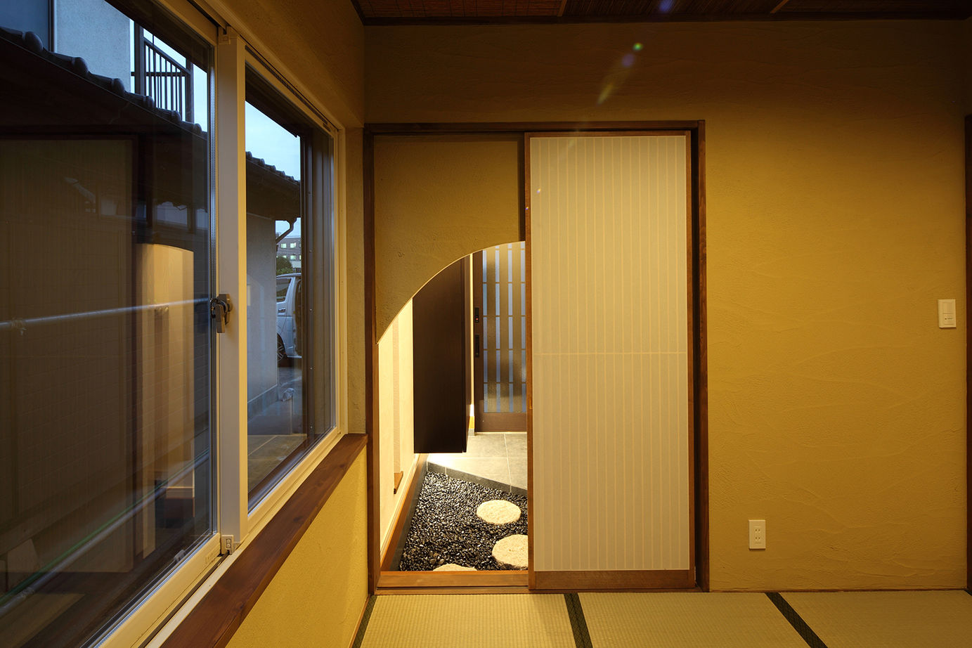 木のすまい工房 【2000万円台｜30坪｜和モダン】自然素材で創った古民家のような30坪和モダンの住まい＜間取り図有＞の建築実例画像8