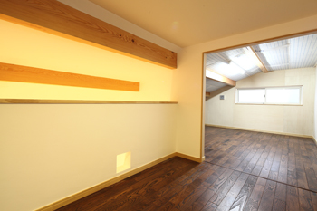 木のすまい工房 【2000万円台｜38坪｜平屋｜勾配天井】子どもたちが元気に走り回る和モダンのロフト付き平屋＜間取り図有＞の建築実例画像4