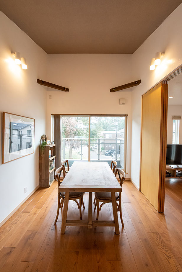 木のすまい工房 【2000万円台｜29坪｜和モダン】L字型の土間が1階フロアをつないだ、約29坪の家＜間取り図有＞の建築実例画像16