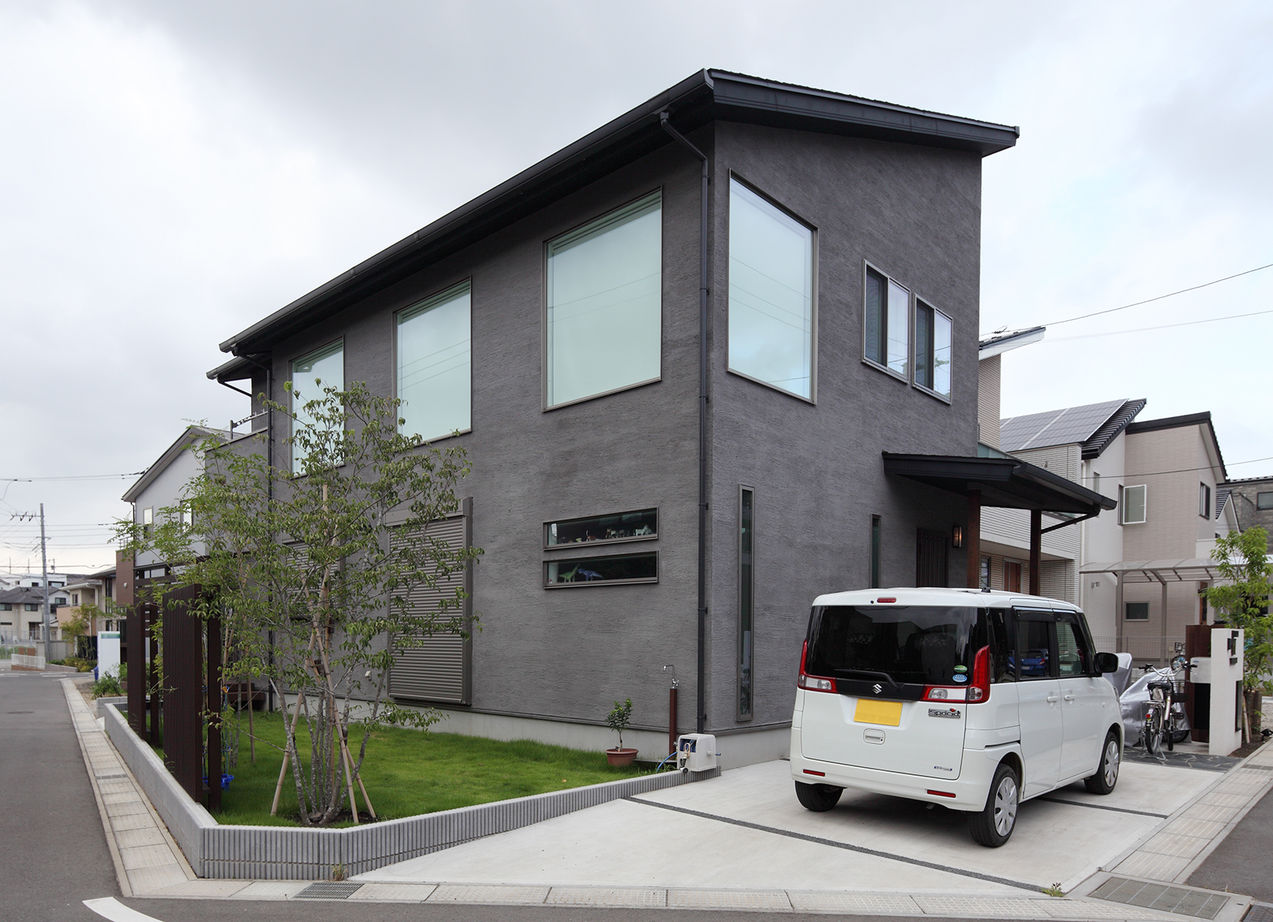 木のすまい工房 【2000万円台｜38坪｜吹き抜け｜無垢】木の質感と美しさ感じる自然素材の住まい＜間取り図有＞の建築実例画像3