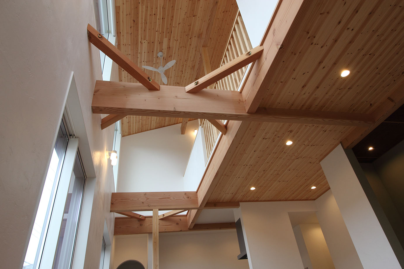 木のすまい工房 【2000万円台｜38坪｜吹き抜け｜無垢】木の質感と美しさ感じる自然素材の住まい＜間取り図有＞の建築実例画像10