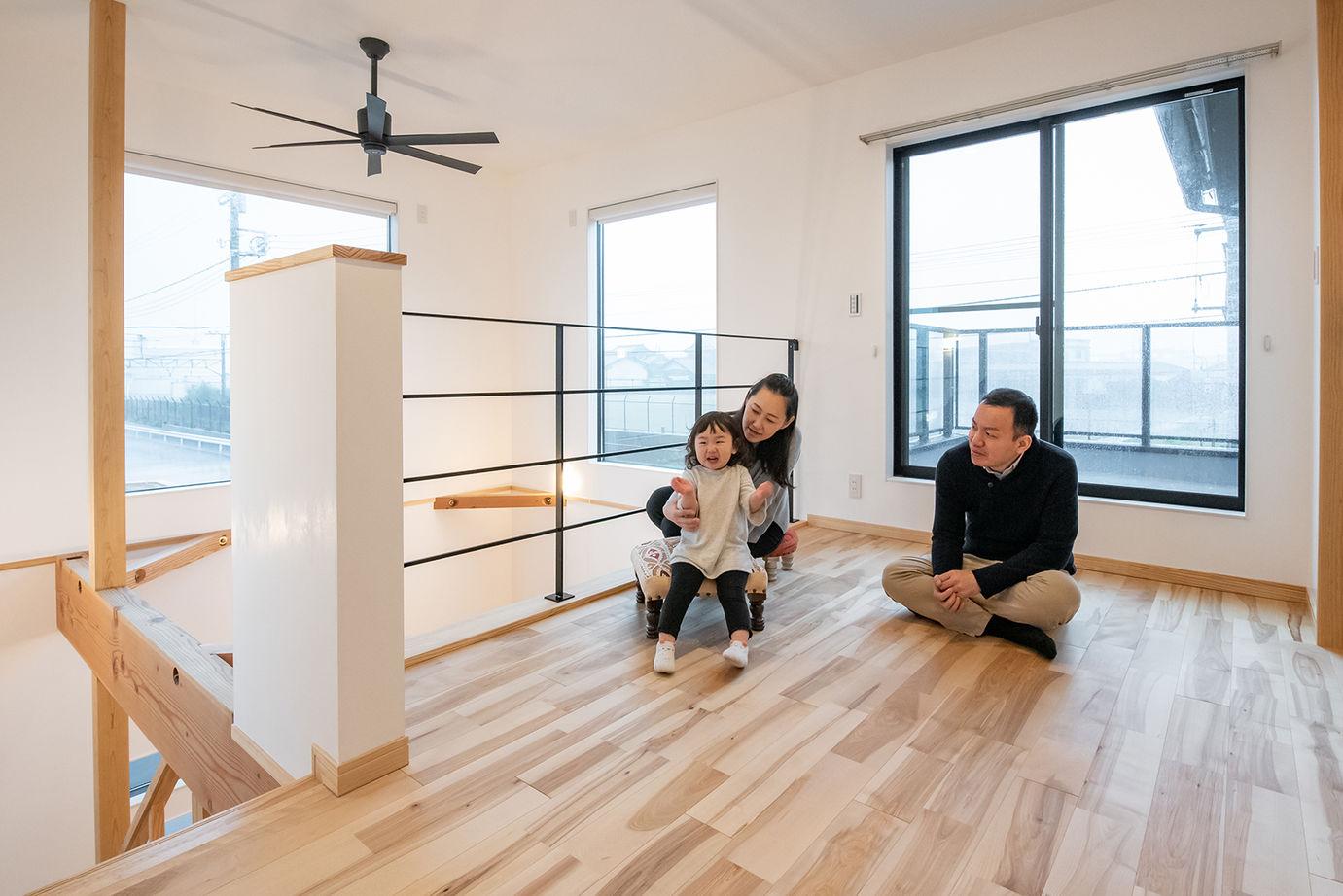 木のすまい工房 【2000万円台｜33坪｜無垢｜吹き抜け】毎日の家事や掃除がラクに！共働きの暮らしを快適に＜間取り図有＞の建築実例画像3