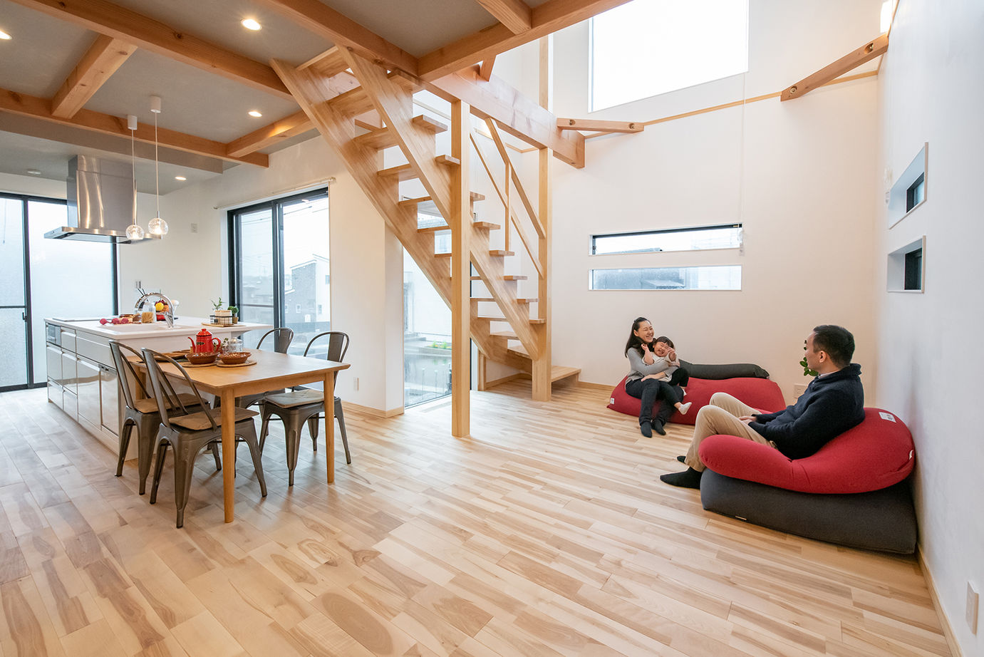 木のすまい工房 【2000万円台｜33坪｜無垢｜吹き抜け】毎日の家事や掃除がラクに！共働きの暮らしを快適に＜間取り図有＞の建築実例画像8