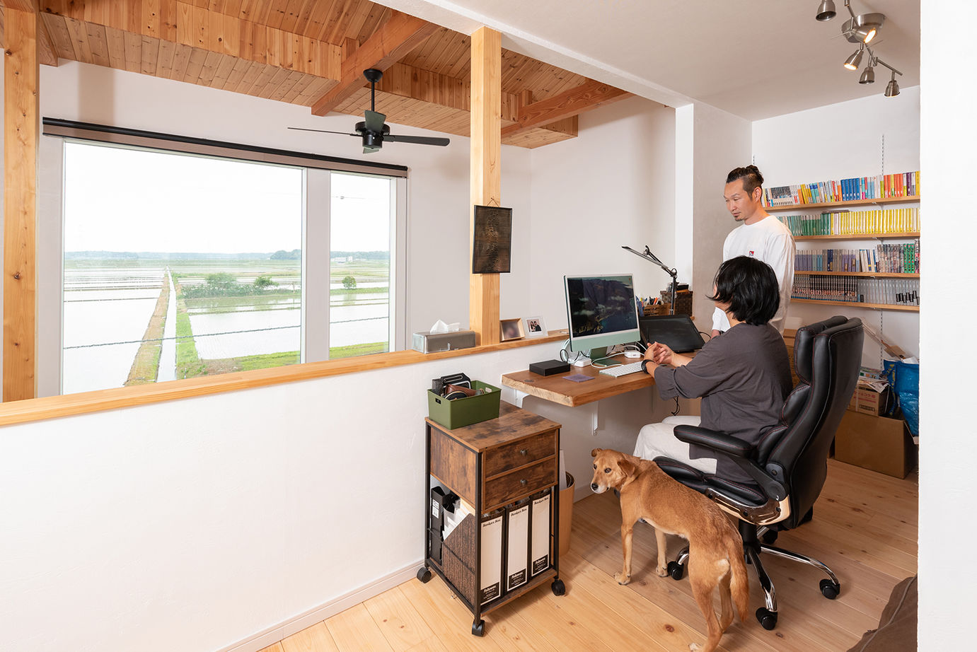 木のすまい工房 【2000万円台｜約30坪｜ビルトインガレージ】吹き抜けが心地よい、ペットと暮らすカフェ風の家＜間取図有＞の建築実例画像13