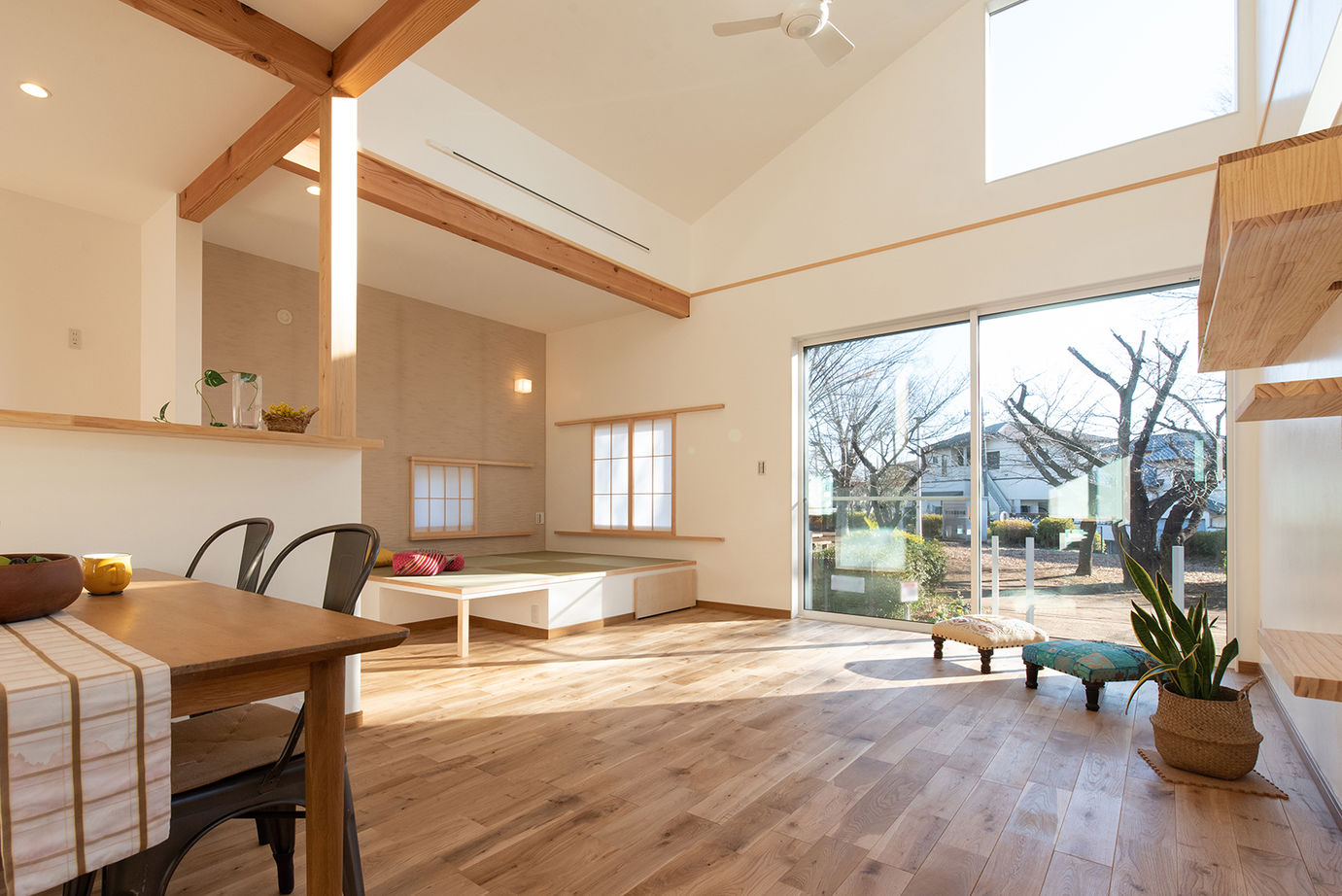 木のすまい工房 【2000万円台／平屋／ペット／自然素材／間取図有】愛猫と穏やかに暮らす明るい木の平屋の建築実例画像2