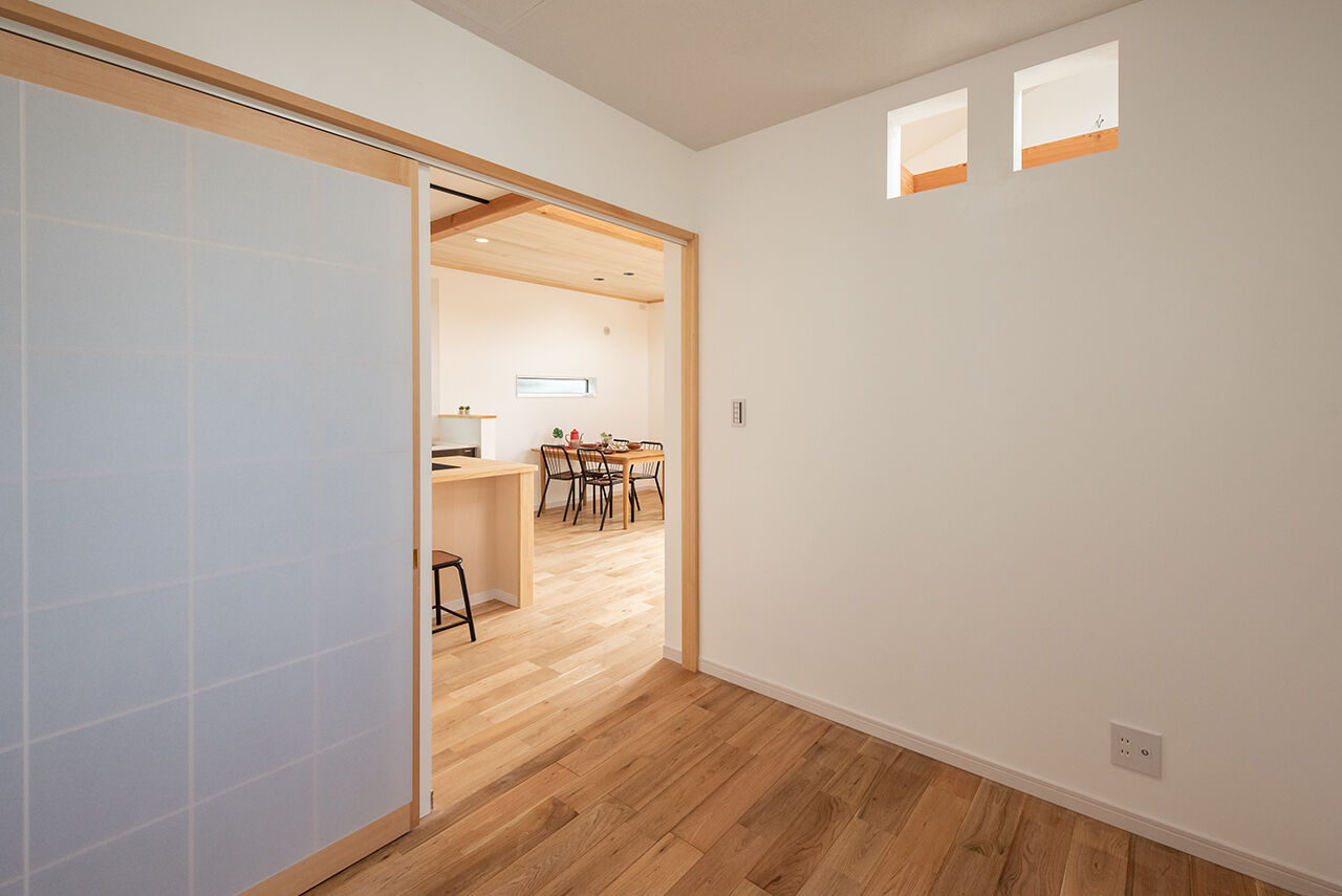 木のすまい工房 【2000万円台／2階リビング／間取図】溢れる光と開放感が嬉しい！敷地面積30.6坪に自然素材が心地いい家をの建築実例画像7