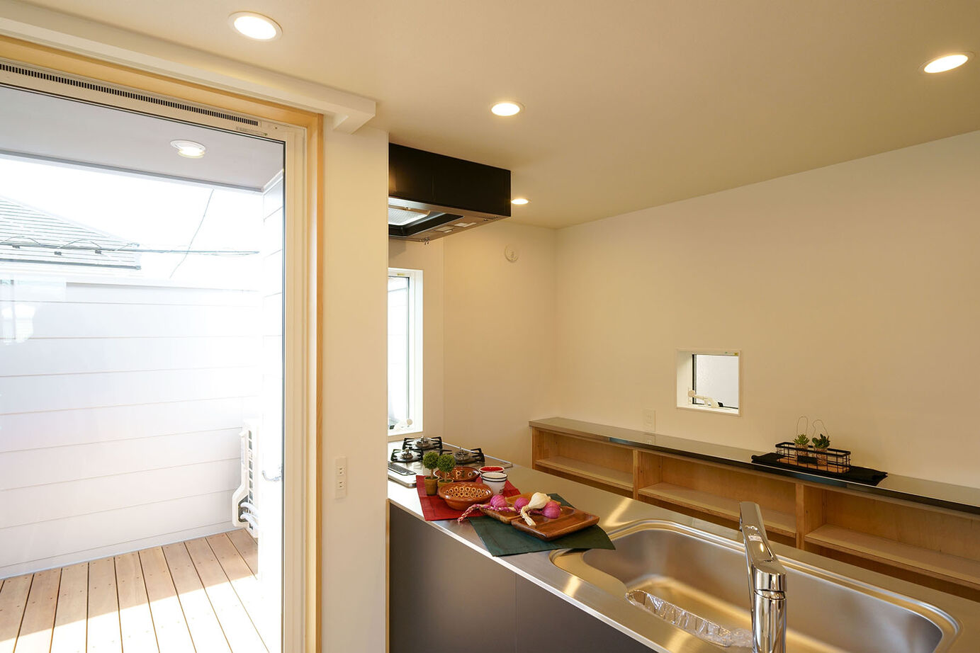 木のすまい工房 【2000万円台／狭小／ロフト／2階リビング／間取図】「22坪でも大丈夫!」。広さを感じ明るく開放的な木の家の建築実例画像12