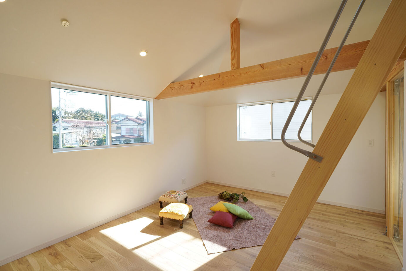 木のすまい工房 【2000万円台／狭小／ロフト／2階リビング／間取図】「22坪でも大丈夫!」。広さを感じ明るく開放的な木の家の建築実例画像14