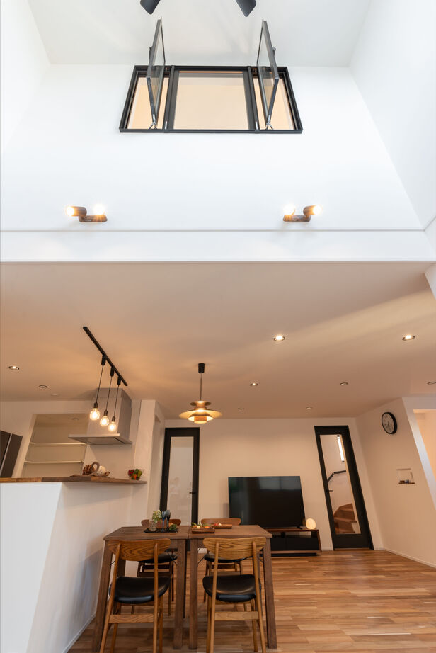 木のすまい工房 【5000万円台／ビルトインガレージ／インナーテラス／間取図】完全自由設計で叶えた3階建て二世帯住宅の建築実例画像8