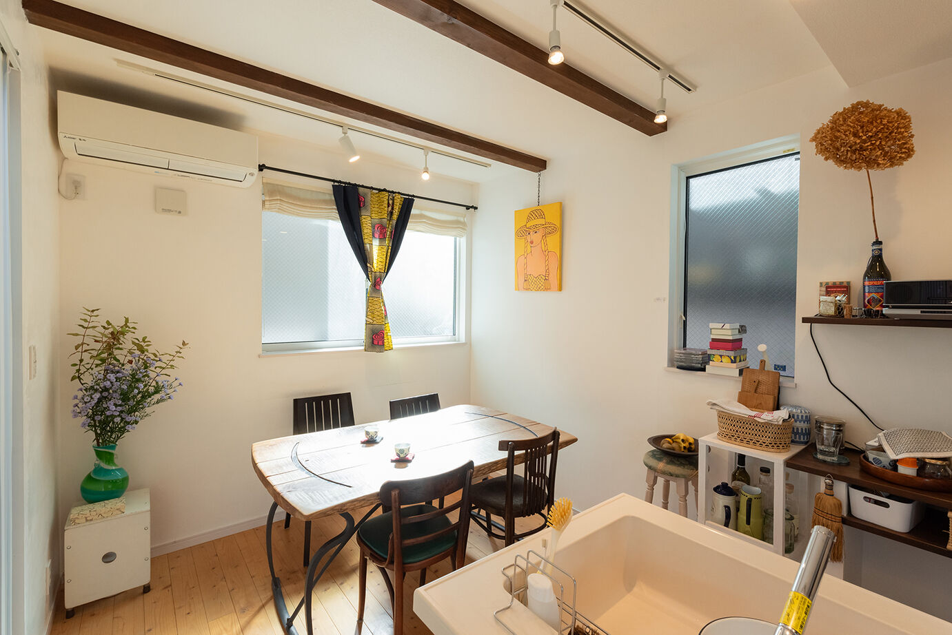 木のすまい工房 【3000万円台／狭小／3階建て／ビルトインガレージ／間取図】2階リビングはもちろん、家中を光が回るすまいの建築実例画像11