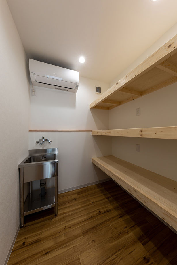 洛斗コーポレーション 【1000万円台/自然素材/ロフト】小さな2階建てに、間取りの工夫がいっぱい。「秘密基地」や趣味室も叶えたの建築実例画像18