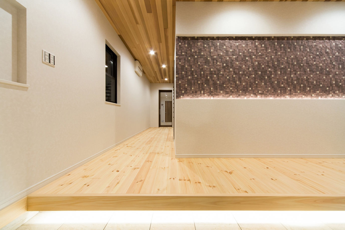 洛斗コーポレーション 【変形地/京都市/間取り図有】中庭を生かした2世帯住宅。部屋ごとに多彩なデザインで、家族も愛犬も快適にの建築実例画像5