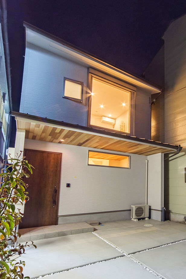 洛斗コーポレーション 【京都市/24.7坪/1000万円台/吹き抜け】狭小地約25坪の敷地を有効活用。コンパクトな家を楽しく住みこなすの建築実例画像