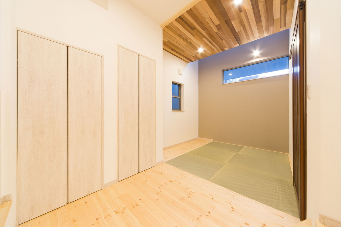 洛斗コーポレーション 【京都市/24.7坪/1000万円台/吹き抜け】狭小地約25坪の敷地を有効活用。コンパクトな家を楽しく住みこなすの建築実例画像3