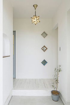 ヴィーヴル 【愛知県×樹脂サイディング】設計もコーディネートも女性建築士、予算を抑えた人で暮らすオシャレな家の建築実例画像3