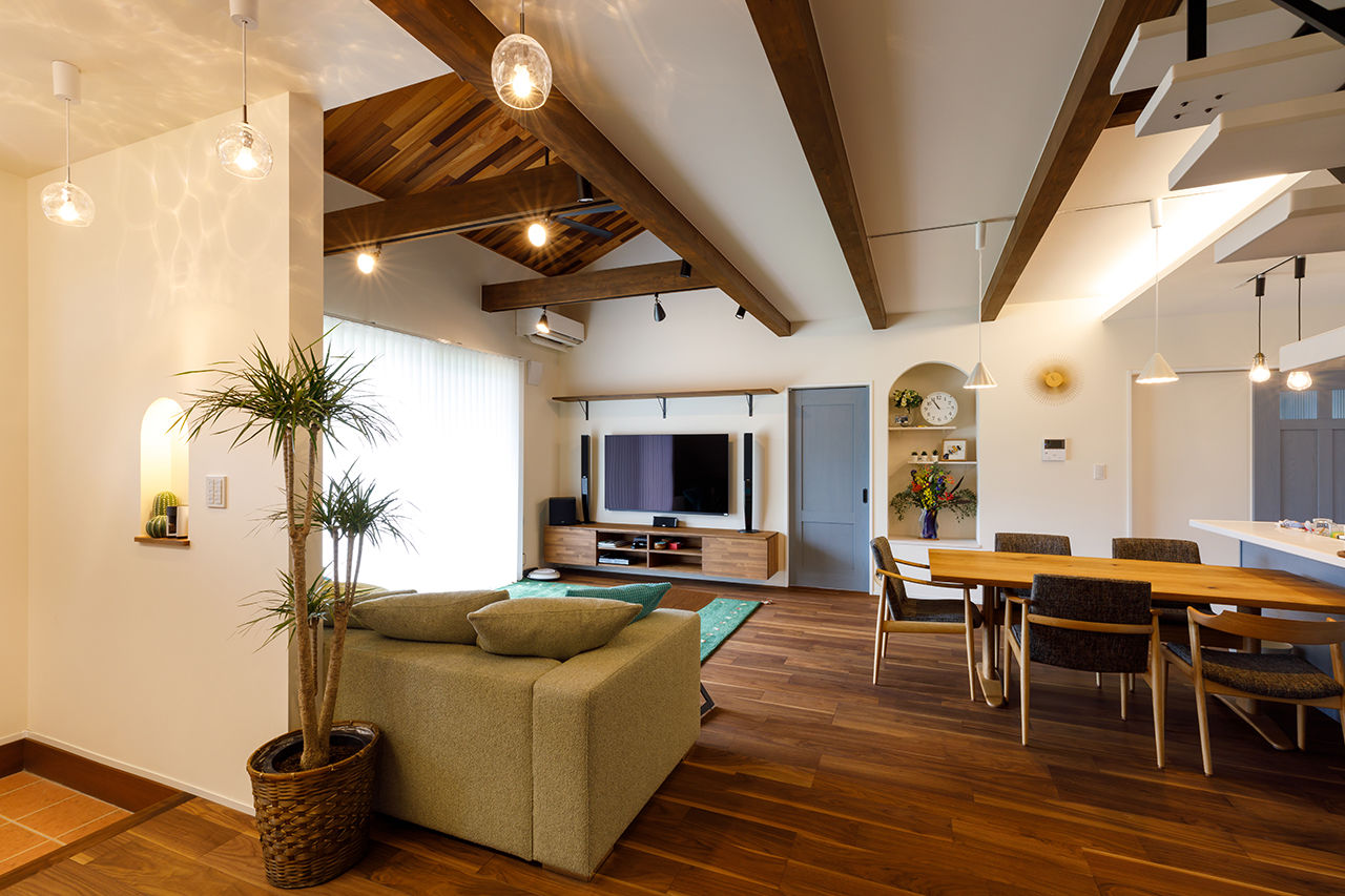 ヴィーヴル 【3000万円台×ドライウォール×3人で暮らす×間取り図】開放感とロフトが楽しいアメリカンな平屋の建築実例画像2